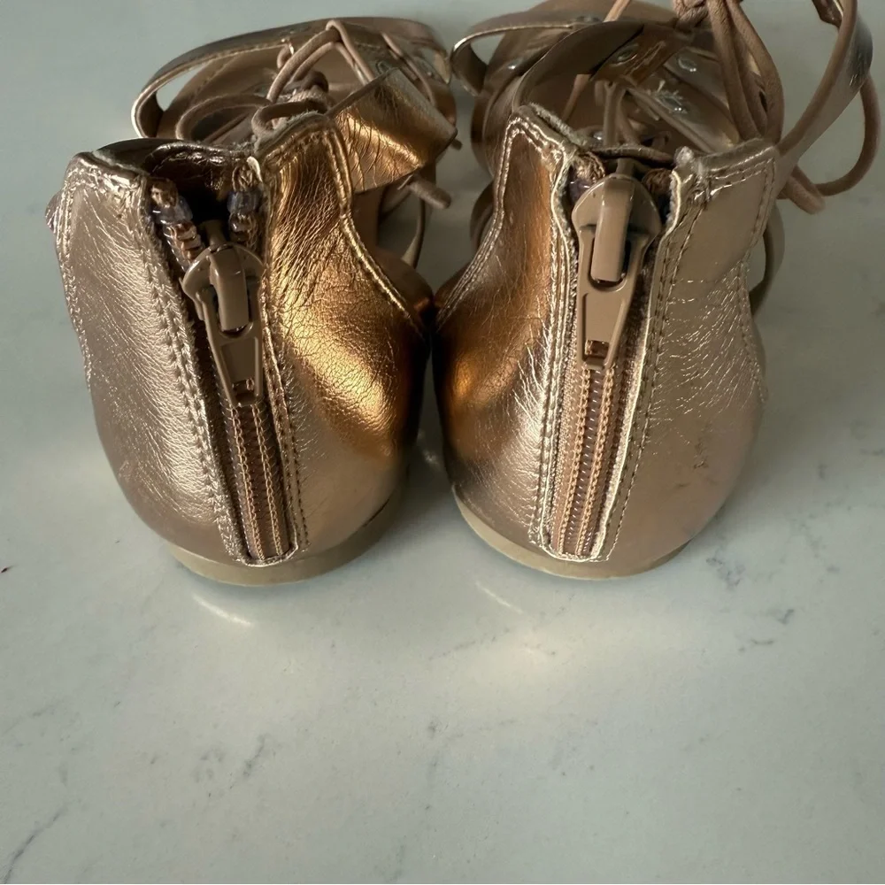 New DV By Dolce Vita Girls Curse bronze gladiator Sandals SIze: 4